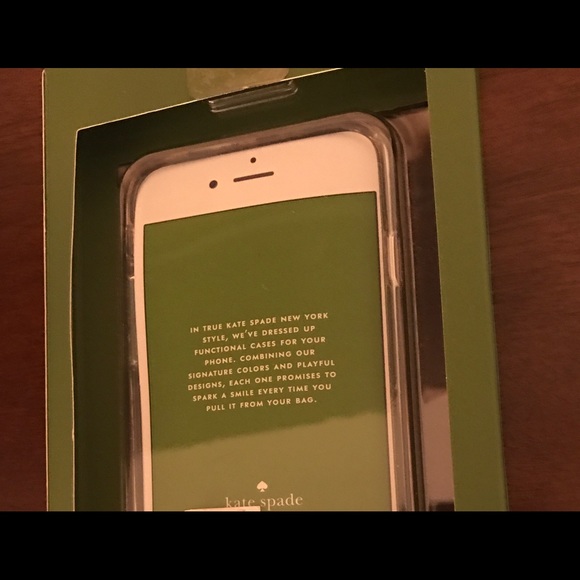 Kate spade iPhone 7 Cover/Case- Good times confett - Picture 8 of 8